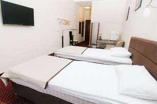 Гостиница Арагон Рязань Двухместный  комфорт  с двумя отдельными кроватями TWIN-4